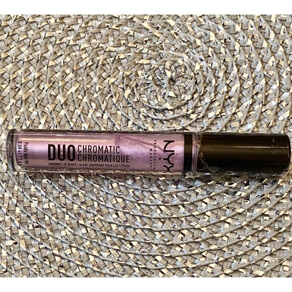 NWT NYX Chromatic purple lipgloss + LA Girl Neon Shockwave purple eyeliner - Picture 3 of 8